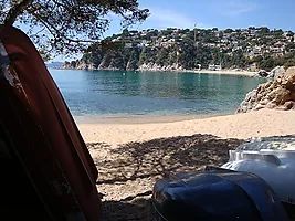 5-bedroom villa with pool, 900m from Cala Canyelles beach
