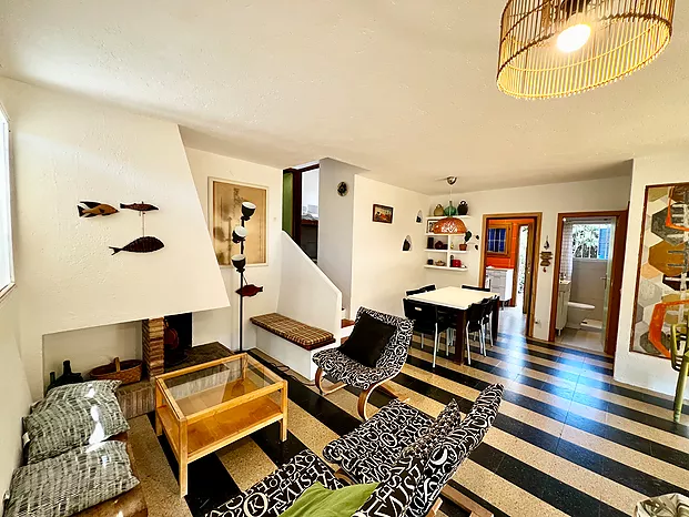 Casa de verano estilo ibicenco en alquiler (Cala Canyelles- Lloret de Mar)