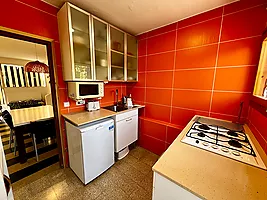 Casa de verano estilo ibicenco en alquiler (Cala Canyelles- Lloret de Mar)