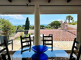 Maison moderne en location avec vue sur la mer et piscine. (Cala Canyelles-Lloret de Mar)