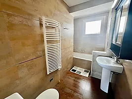 Maison moderne en location avec vue sur la mer et piscine. (Cala Canyelles-Lloret de Mar)