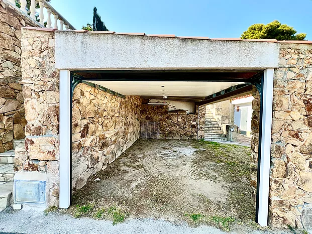 Acogedora casa en alquiler en Cala Canyelles (Lloret de Mar)