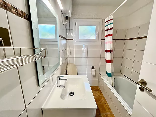 Acogedora casa en alquiler en Cala Canyelles (Lloret de Mar)