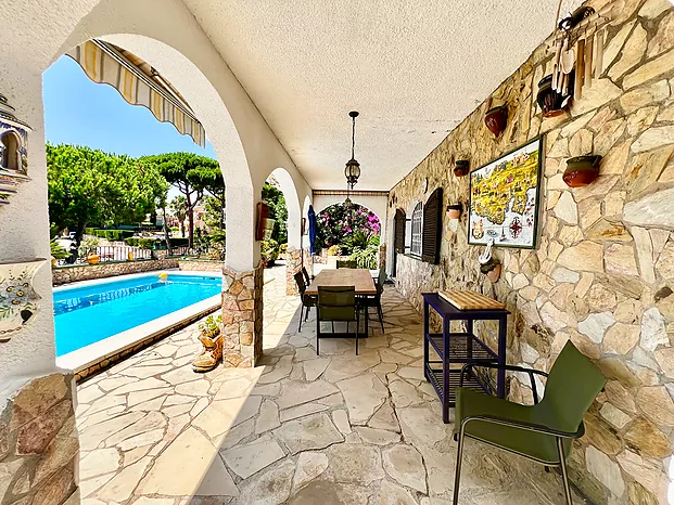 Haus in sehr gute Lage - Cala Canyelles