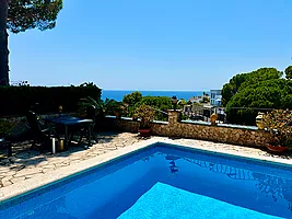 Haus in sehr gute Lage - Cala Canyelles