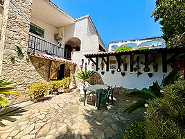 Haus in sehr gute Lage - Cala Canyelles