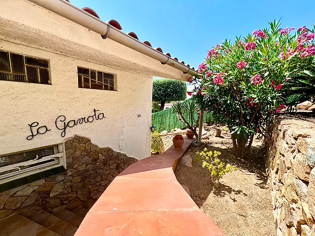 Haus in sehr gute Lage - Cala Canyelles