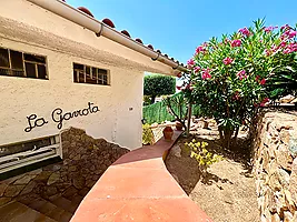 Haus in sehr gute Lage - Cala Canyelles