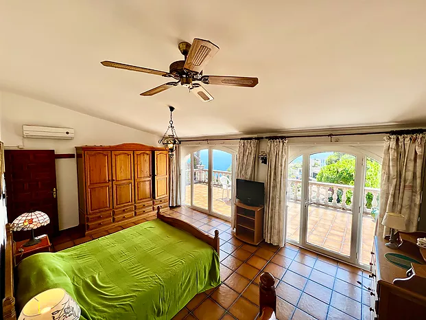 Haus in sehr gute Lage - Cala Canyelles