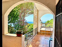 Haus in sehr gute Lage - Cala Canyelles