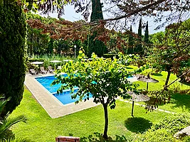 Casa de vacaciones en preciosa zona residencial en alquiler. Lloret de Mar