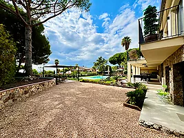 VILA VELLA