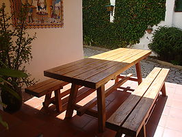 Casa en venta  con parcela plana y licencia turistica en - Lloret de Mar.