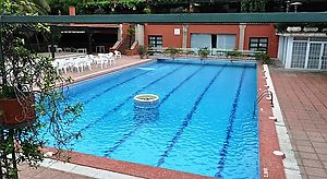 Vila with pool for sale near the beach Cala Canyelles-Lloret de Mar