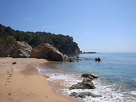 Comfortable house in quiet residential area for rent. Lloret de Mar