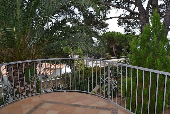 Maison dans un emplacement idéal à vendre - Cala Canyelles