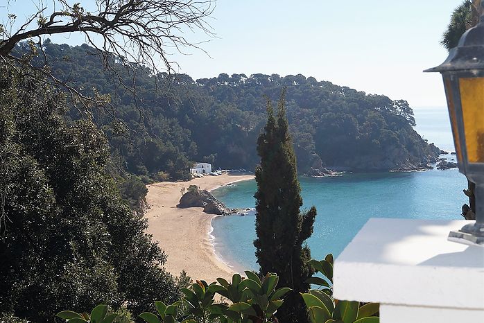 Ferienhaus mit herrlichem Meerblick über die Bucht von Canyelles zur Vermietung (Lloret de Mar)