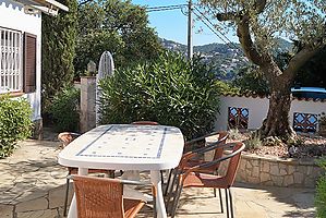 Comfortable house for rent with swimming pool in Cala Canyelles.