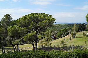 Maison avec piscine et vue sur la mer, quartier résidentiel anyelles. Cala Canyelles