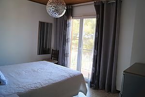 House f bedrooms near the beach of CANYELLES