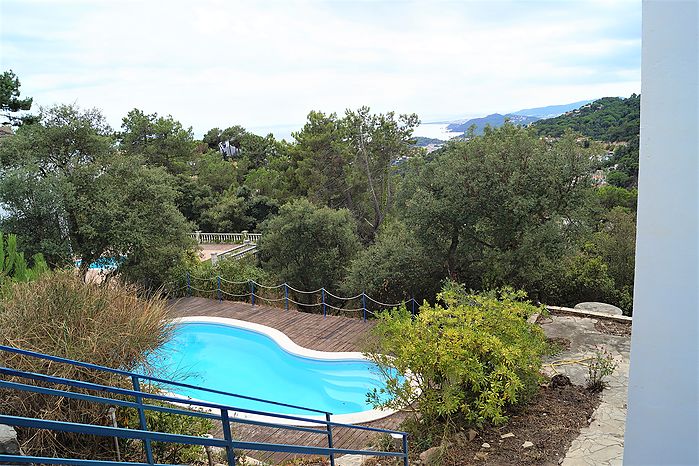 Casa a reformar con magnificas vistas