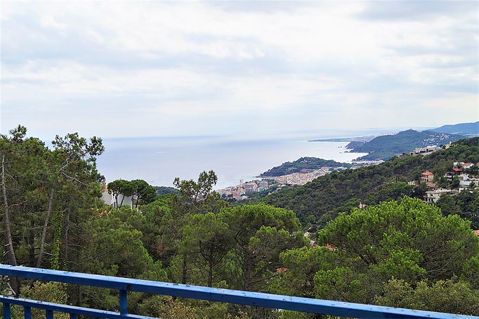 Casa a reformar con magnificas vistas