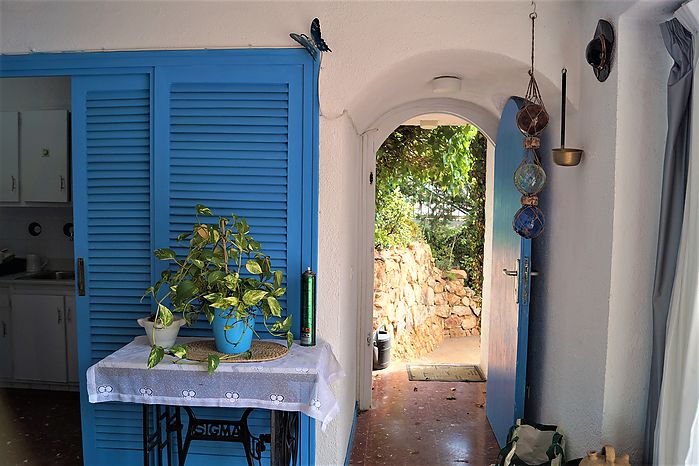 House in great location for sale - Cala Canyelles