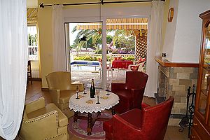House for rent with pool and sea views. (Cala Canyelles-Lloret de Mar)