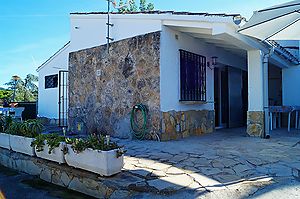 Practical house for rent in Cala Canyelles (Lloret de Mar