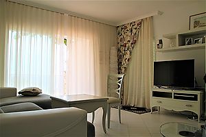Sehr ruhig gelegene Villa mit herrlicher Meeressicht zur Vermietung