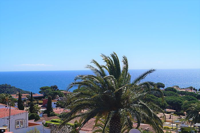 Maison à louer avec belle vue sur la mer (Cala Canyelles)