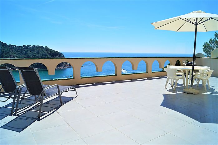Appartement en location avec vue sur la mer à Cala Canyelles (Lloret de Mar)