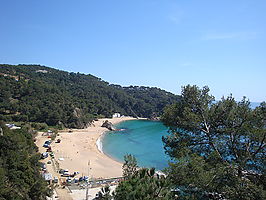 House paired,  with views to the sea in Lloret de mar