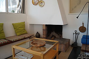 Casa de verano estilo ibicenco en alquiler (Cala Canyelles- Lloret de Mar)