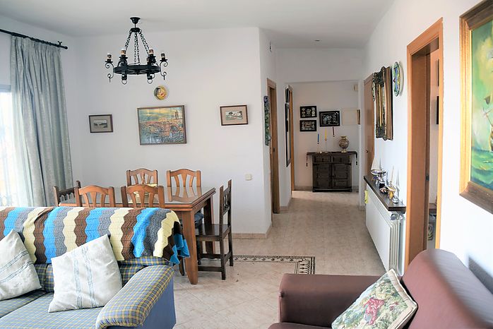 Acogedora casa en venta cerca de la playa Canyelles. Lloret de Mar