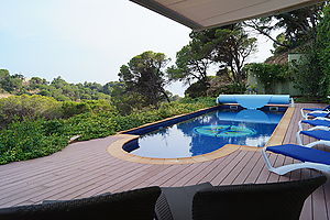 Moderna casa con piscina  para alquiler de larga estancia en Lloret de mar