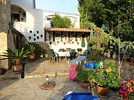 Casa en magnifica situación - Cala Canyelles