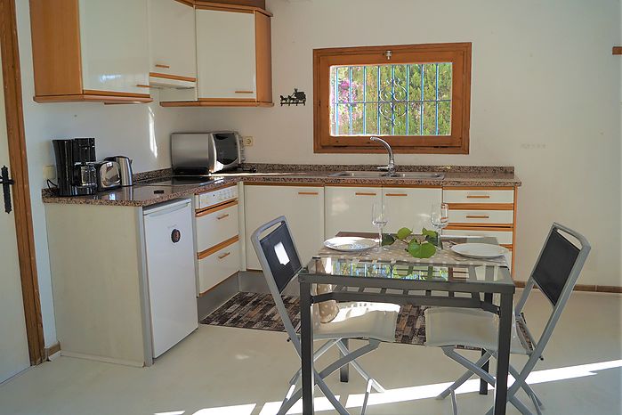 Romantic studio for rent close to the beach of Cala Canyelles (Lloret de Mar)