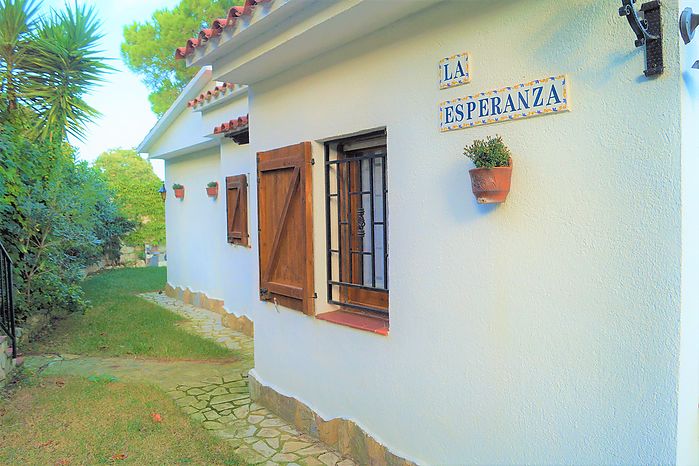 House Esperanza