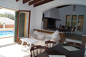 House with pool and sea views, residential area anyelles. Cala Canyelles