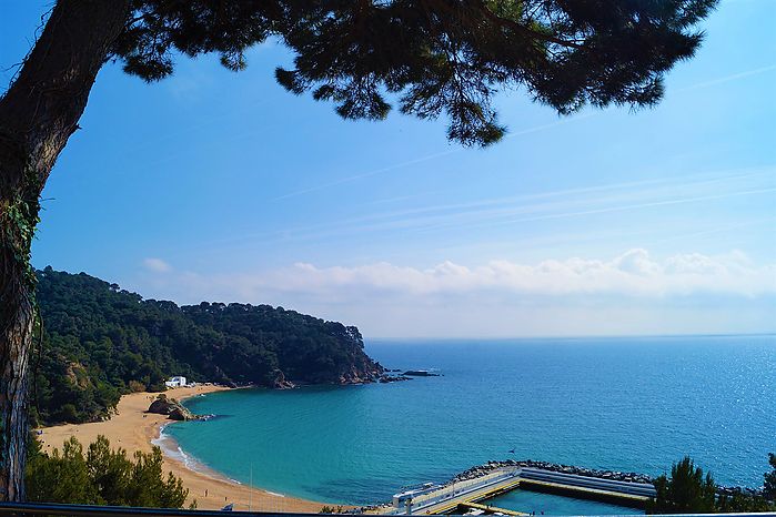 Haus mit herrlichem Blick über die Bucht von Canyelles zum Mieten (Lloret de Mar)