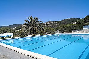 Apartment for rent holiday in Cala Canyelles