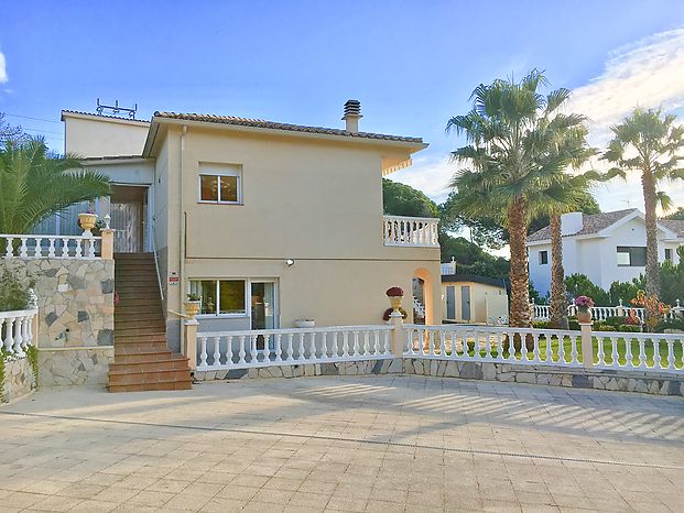 Villa Napoles