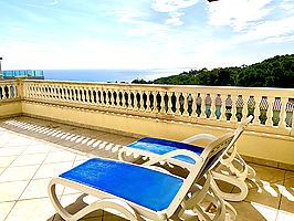 Magnifique villa en location avec piscine à Cala Canyelles (Lloret de Mar)