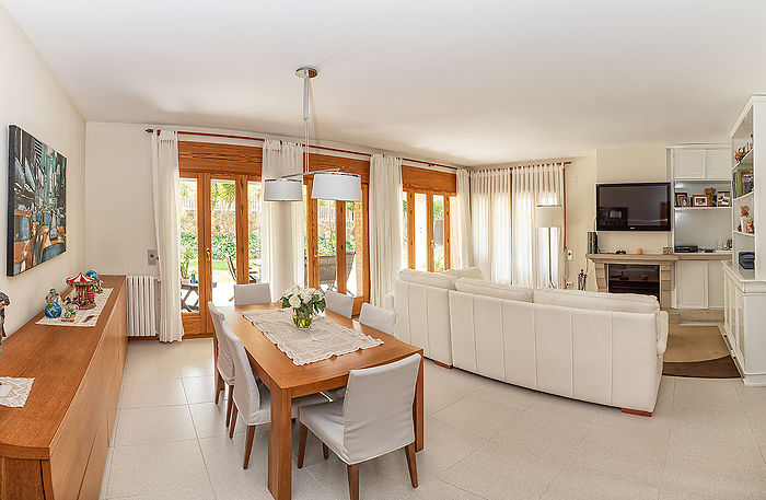 Maison à vendre dans l'un des meilleurs quartiers résidentiels de Lloret de Mar
