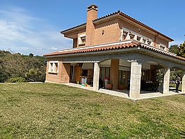 Maison à vendre dans l'un des meilleurs quartiers résidentiels de Lloret de Mar