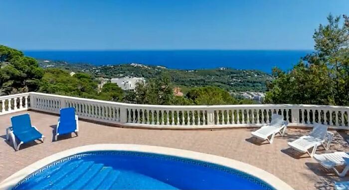 Belle villa à vendre et location touristique avec une vue magnifique sur Lloret de Mar