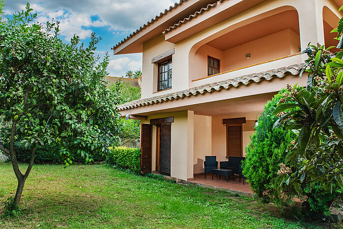 Magnifica Villa con piscina en venta a tan solo 300metros de la Playa