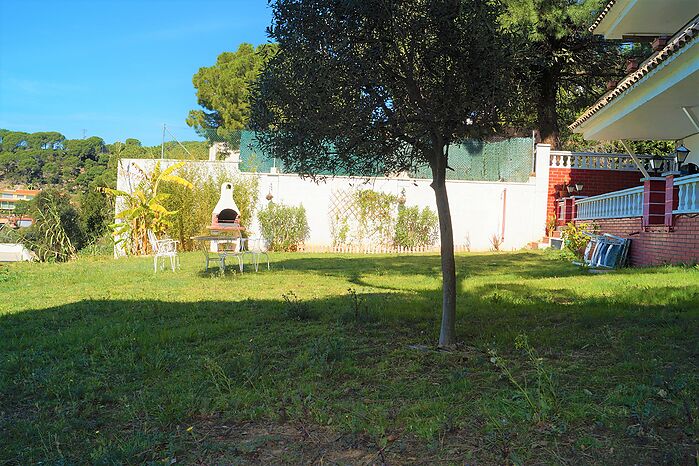 Wohnung zum Verkauf mit Touristenlizenz in Cala Canyelles Beach