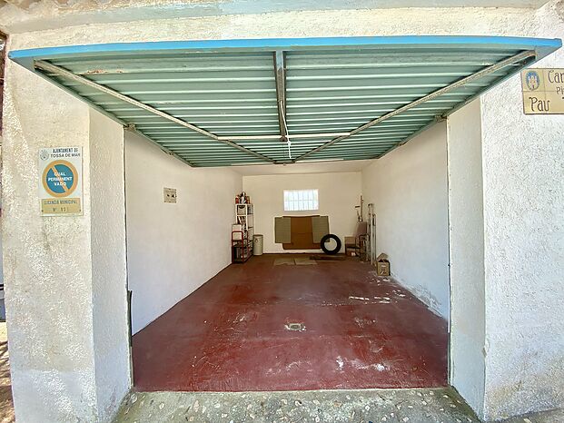 Apartment with closed garage for sale in Tossa de mar